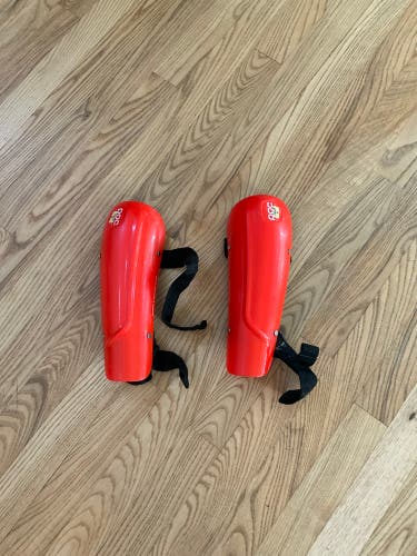 Forearm Guards One Size Fits All POC (Used)