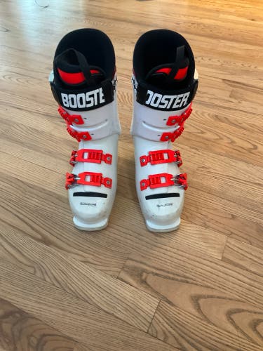 Mondo 22 & 22.5 Unisex Rossignol Hero World Cup Racing Ski Boots Stiff Flex With Booster Straps Used