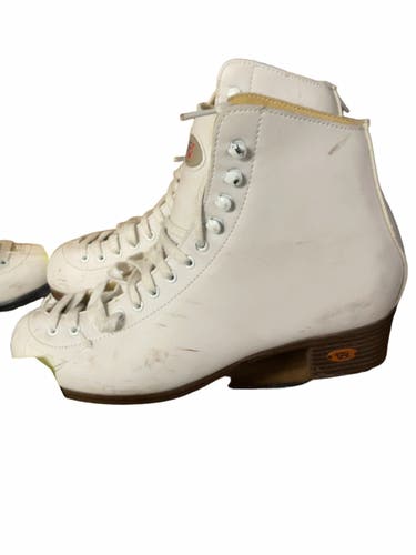 Riedell Figure Skates Size 8 White