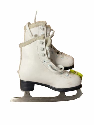 Cameo Figure Skates Size 10 White