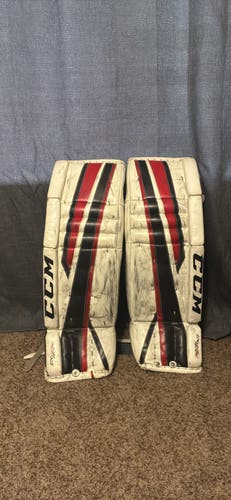31" 2011 CCM Axis 1.9 Goalie Leg Pads Pro Stock (Used)