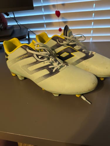 Mint Green Unisex Size 13.0 (W 14.0) Lotto Maestro Cleats Cleats (Used)