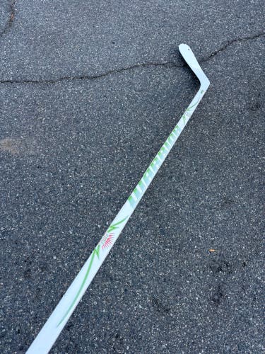 Intermediate Warrior Alpha Deluxe Hockey Stick Left Hand W03 65 Flex Pro Stock | 65"