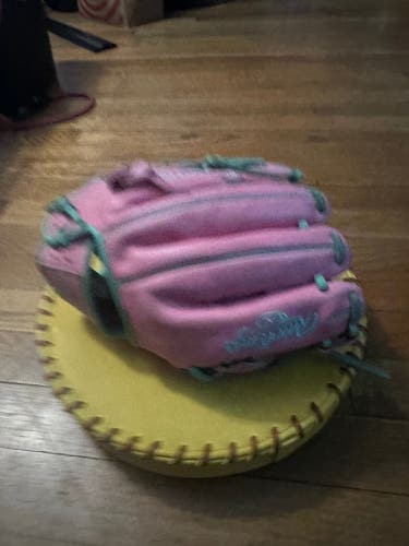 Rawlings Heart of the Hide R2G RH Baseball Glove 11.5" (New)