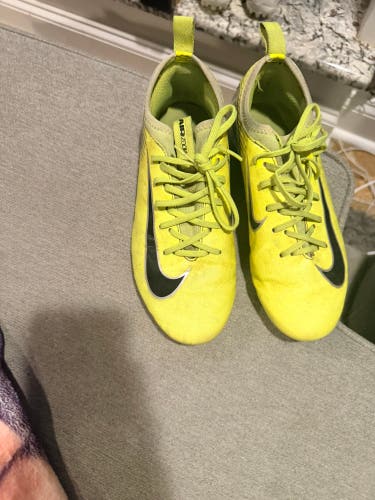 Green Unisex 4.5Y (Big Kids / Youth) Nike Air Zoom T90 Supremacy Trainers Cleats (Used)