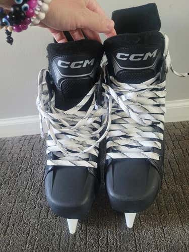 CCM JetSpeed FT860 Hockey Skates Regular Width 8.5 (Used)