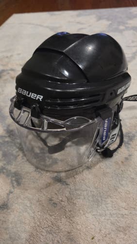 Medium Bauer Helmet wirh visor (Used)