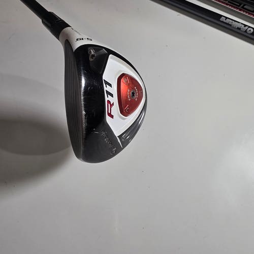 TaylorMade R11 Right Handed Fairway Wood Regular Flex 5 Wood (Used)