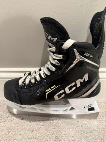 Black 2025 CCM Tacks XF 80 Hockey Skates Wide Width 7 (Used)