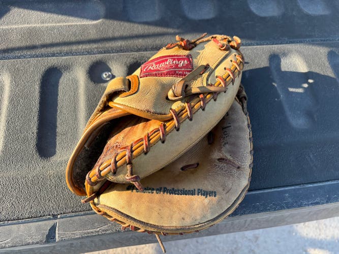 Rawlings Player Preferred RH Catcher's Baseball Glove 33" (Used)