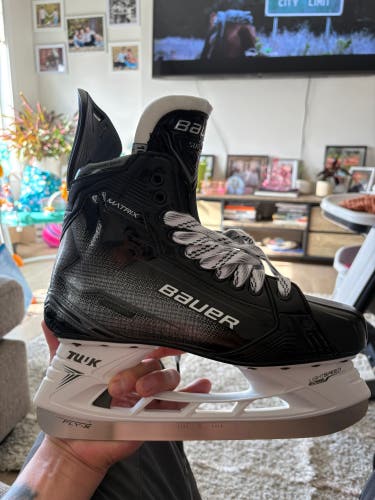 Bauer (New) Hockey Skates