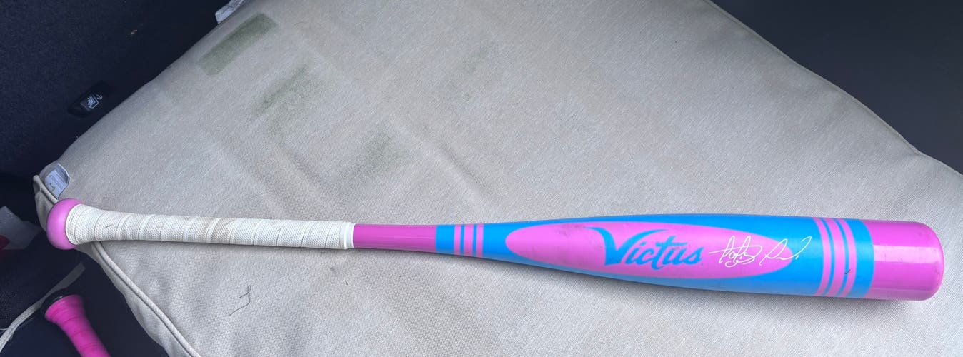 Victus Vibe Hybrid Bat (-10) 31" (Used)
