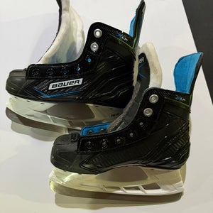 Bauer X-LP Hockey Skates Y12 (barely Used)