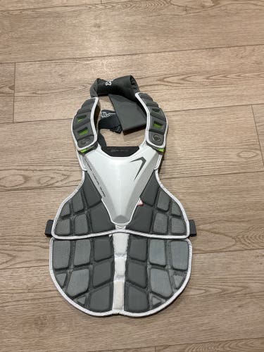 Large Maverik Max Chest Protector (Used)