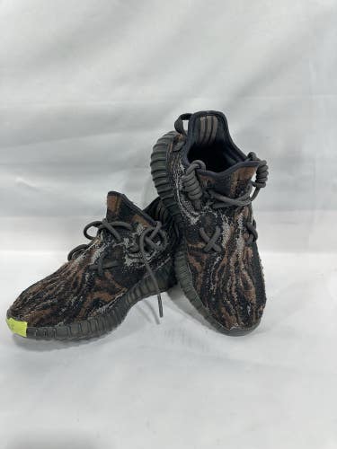 #65 Adidas Yeezy Boost 350 V2 MX Rock Size 5 1/2 - GW3774