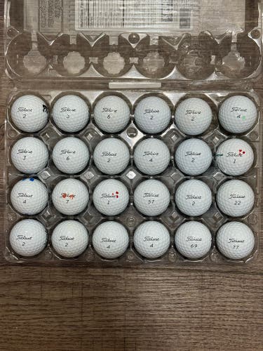 24 Titleist Pro V1 Golf Balls - 5A MINT CONDITION ONLY