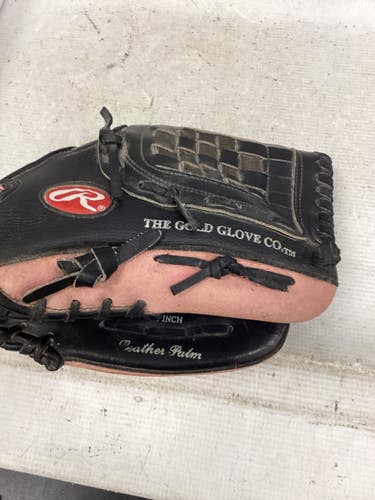 Used Rawlings FAST PITCH BB/SB Glove RH Throw Black 12" 11851-S000052687