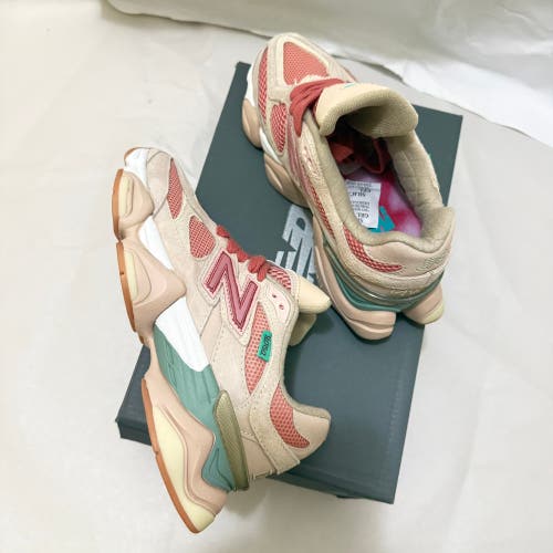 Pink Women's 4Y (Big Kids / Youth) Adult New Balance Shoes (New)