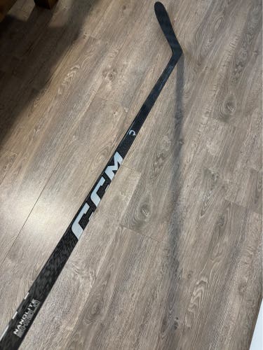 CCM Ribcor Unleashed Pro Left Hand Hockey Stick P28M 75 Flex (New)