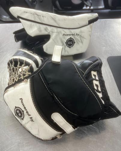 Used CCM REVOLUTION 577 Senior Gloves White 14" 11497-S000161690