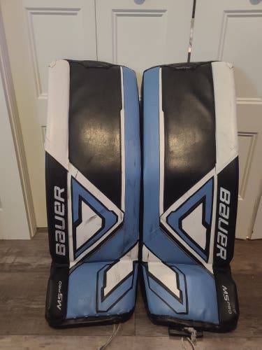 33" 2022 Bauer Supreme M5 Pro Goalie Leg Pads (Used)