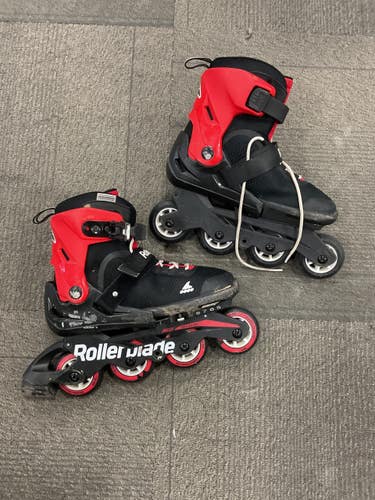 Used Rollerblade MICROBLADE Senior Rec Fitness Skates Red Adjustable 11614-S000244512