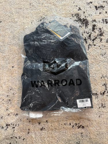 New Senior Medium Warroad Neck Guard Long Sleeve