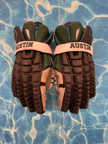 Large Maverik Shift Lacrosse Gloves (Used)