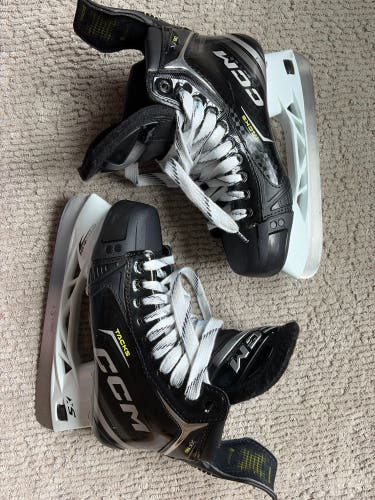 2024 CCM Tacks XF 80 Hockey Skates Regular Width 6.5 (Used)