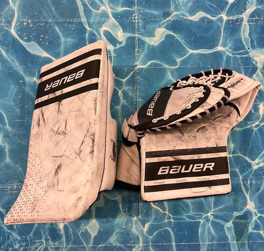 White Youth Bauer Prodigy Goalie Gloves & Blockers Full Right (Used)