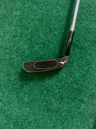 Men's 2009 Mizuno Bettinardi Blade Right Handed Putter Steel 34" (Used)