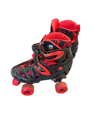 Used RollerDerby ADJ SKATES 3-6 Junior Roller Quad Skates Black Adjustable 11682-S000139494