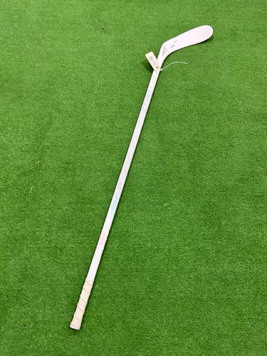Junior CCM XF Ghost Hockey Stick Right Handed P28 30 Flex (Used)