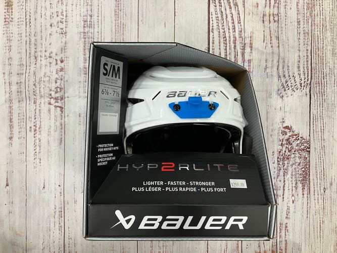White S/M Bauer Hyperlite 2 Helmet (New)