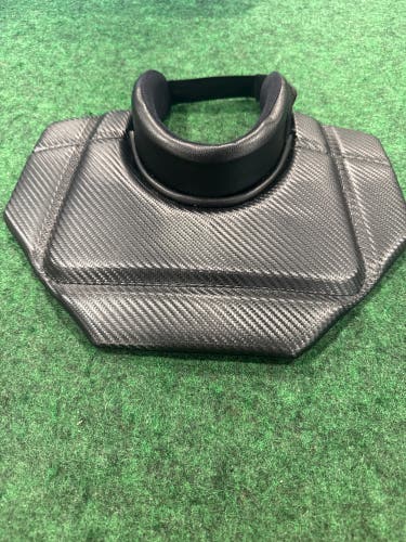 Kova Goalie Neck Guard (Used) | Senior