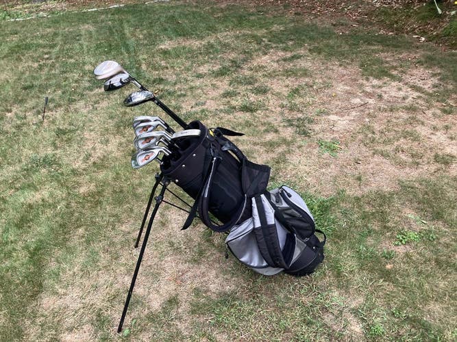 Mens Complete Golf Club Set & Bag, Mostly Arnold Palmer, Righty, Good Condition