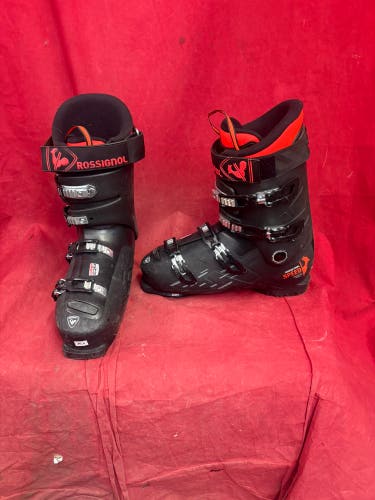 Ski Boots: Rossignol Speed 120 HV+ GW Ski Boots
Size: 30.5(grip walk)
Foot length: 348mm
Flex: 120