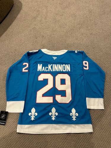 Nathan MacKinnon Colorado Avalanche alternate Jersey size 50/ medium
(New)