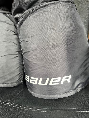 Men's Senior Medium Bauer Nsx Hockey Pants (Used)