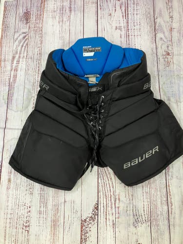 Black Senior Medium Bauer GSX Hockey Goalie Pants (Used)