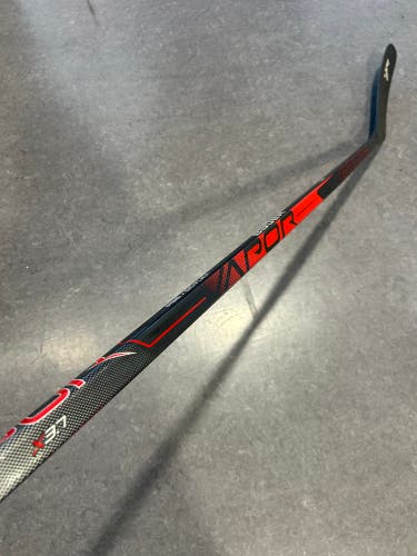Junior Bauer Vapor X3.7 Hockey Stick | LH P88