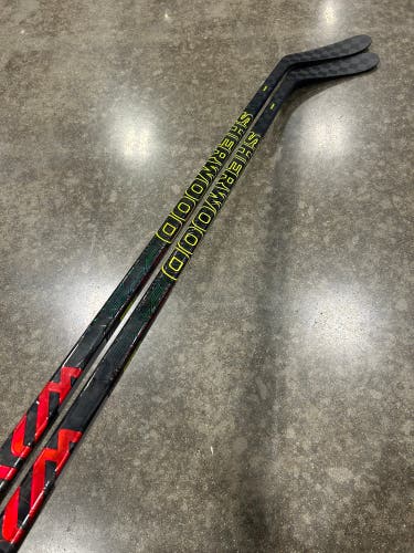 Senior Sher-Wood Rekker Hockey Stick Right Handed PP28 85 Flex (Used)