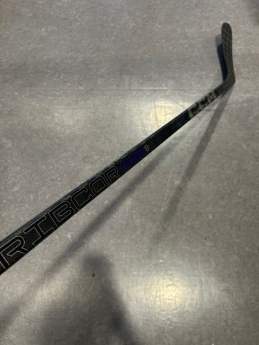 Intermediate CCM Ribcor Trigger 8 Hockey Stick | LH P29