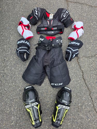 Junior Small/Medium Bauer Starter Kit