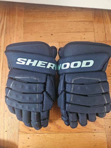 13" Sherwood 9950 Pro Gloves - Team Stock Seattle Kraken (Used)