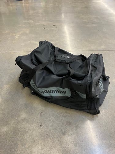 Warrior Ritual Goalie Roller Bag | 44 x 24 x 24 in. (Used)