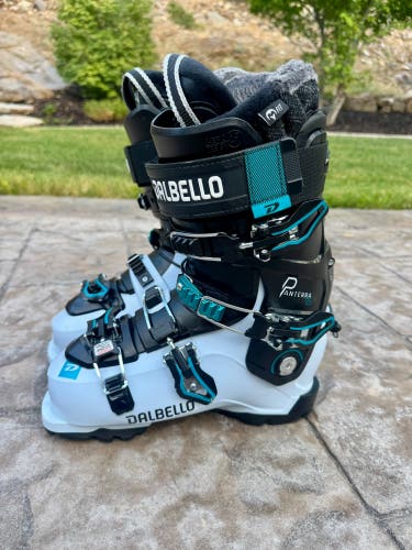 Mondo 24 & 24.5 Women's Dalbello Panterra All Mountain Ski Boots Medium Flex (Used)