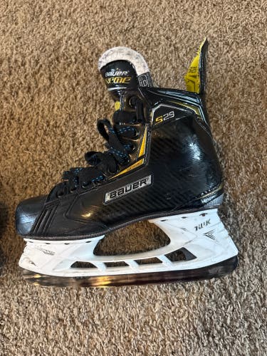 2018 Bauer Supreme S29 Hockey Skates Regular Width 6 (Used)