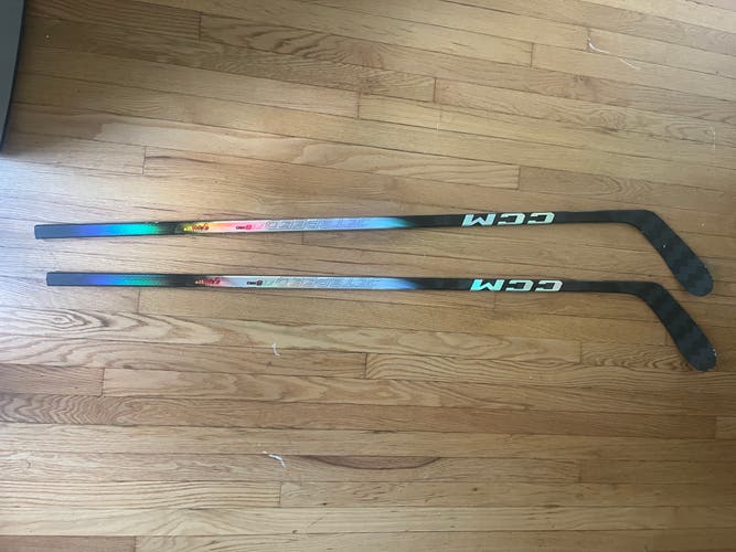 Junior CCM JetSpeed FT8 Pro Right Handed Hockey Stick P28 50 Flex (Used)