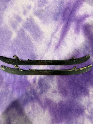 Bauer Fly-Ti Holders, Runners, & Replacement Steel Blades 272 mm (Used)